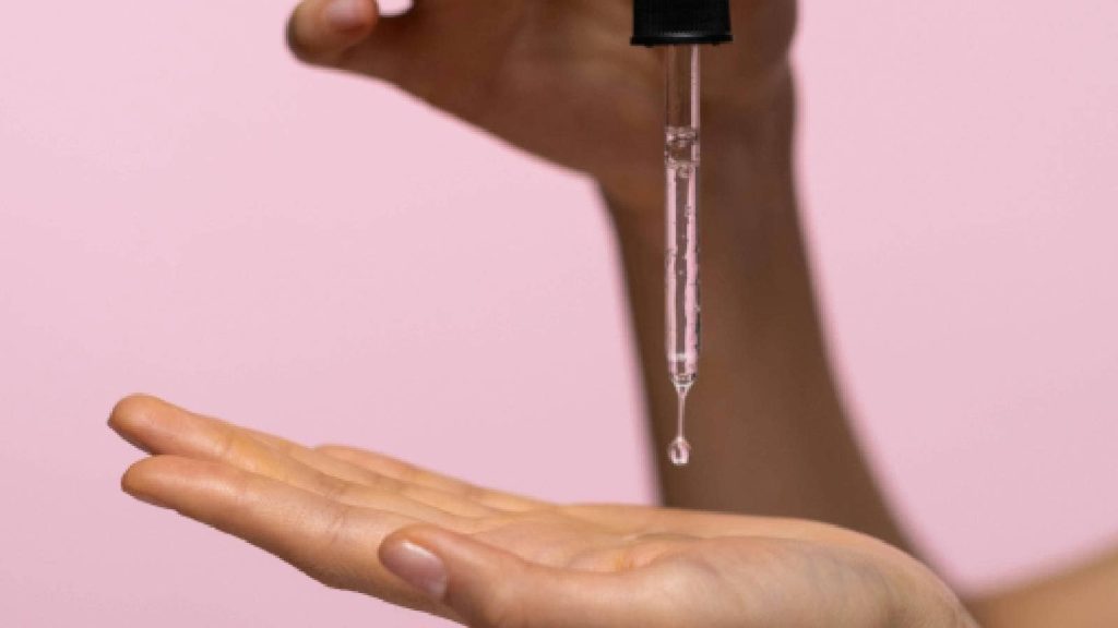 Top 10 hydrating face serums for nourishing dry skin