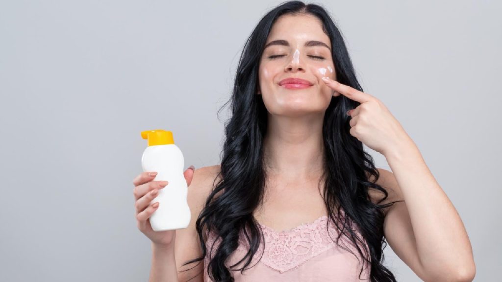 Top 10 sunscreens for sensitive skin: Protect your skin safely