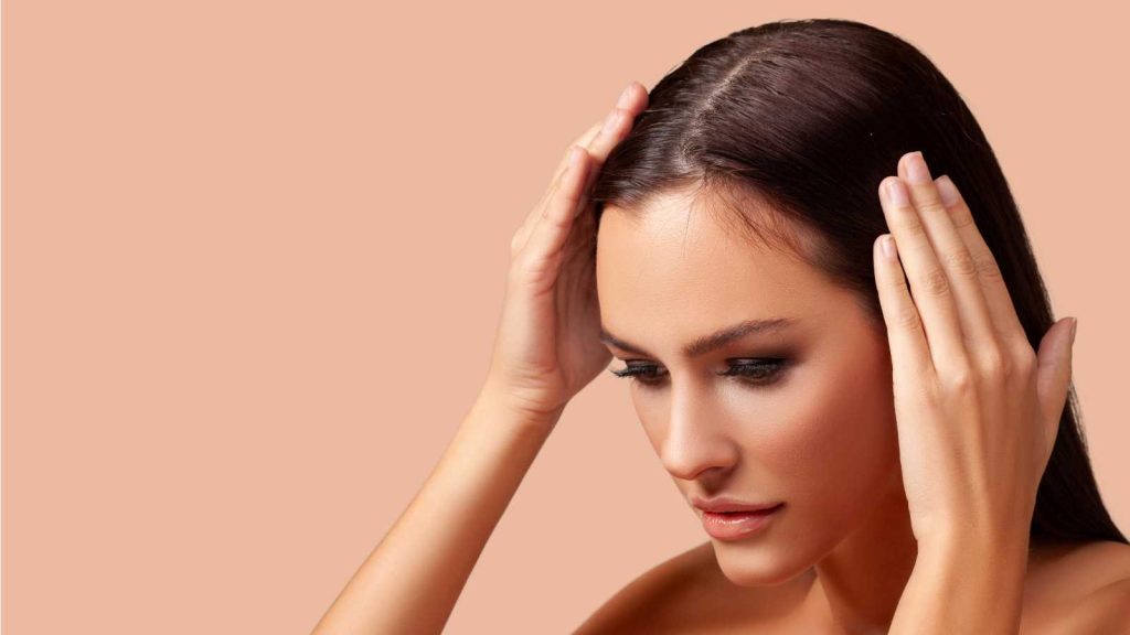 What is hair anxiety? Signs, causes and how to deal with it